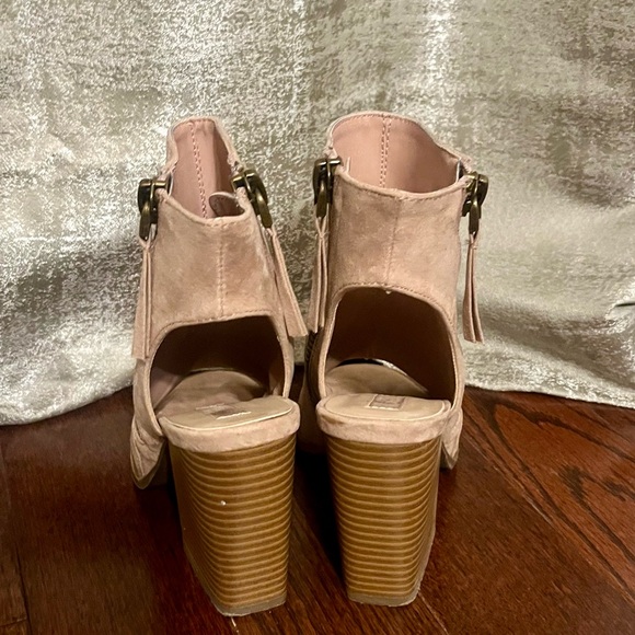 EUC Dusty Pink Open Toe, Open Heel Block Heel Booties, Sz 6.5 - Picture 5 of 7